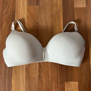 Victoria’s Secret Tee Shirt Bra